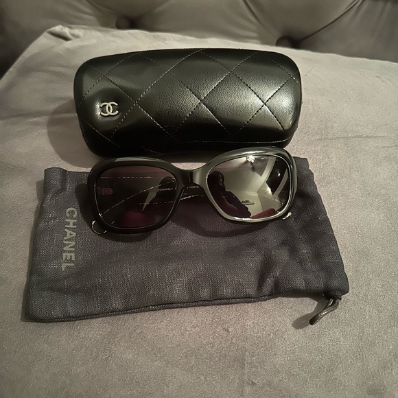 🕶️EUC Rare Chanel Tweed Boy CC Sunglasses🕶️ - Picture 3 of 17